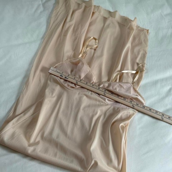 70s vanity fair cream maxi slip Vanity Fair size 34 - Picture 3 of 4